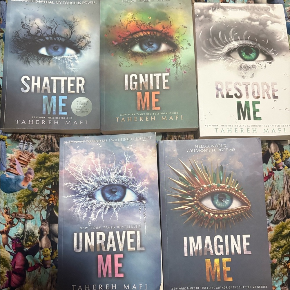 Tahereh Mafi "Shatter Me" Series - Set of 5 Softcover Books